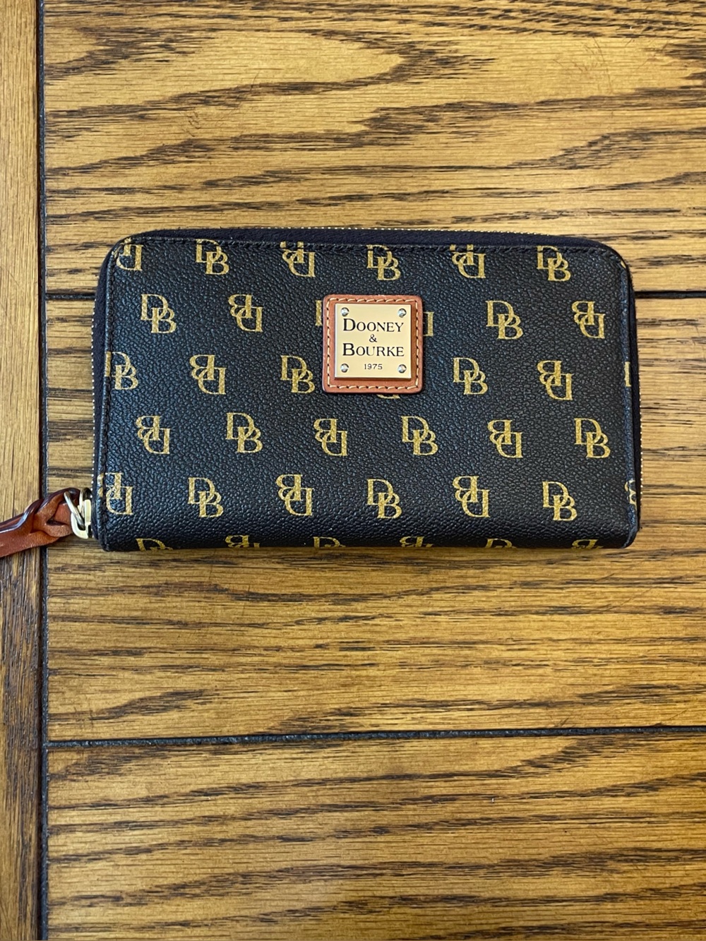 Dooney & Bourke Brown with Gold Signature Zip Wallet
